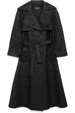 CHANEL Logo quilted double-breasted coat
