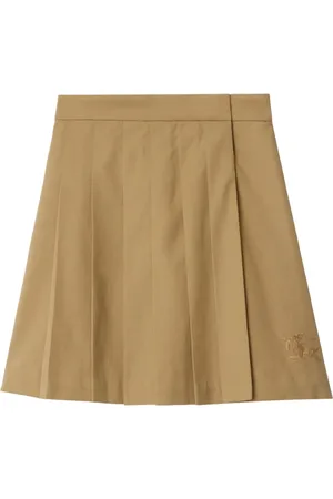 Burberry Pleated skirt