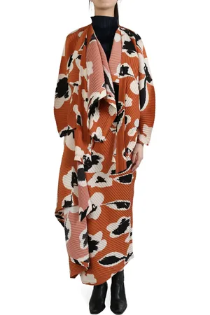 Issey Miyake Vigor Pleats coat