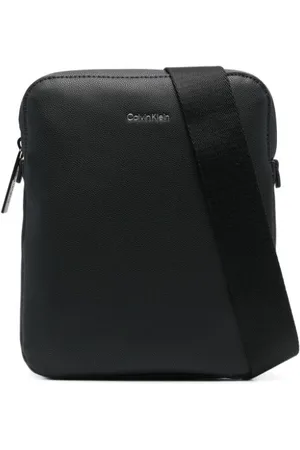 Calvin Klein Flat messenger bag