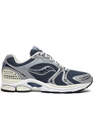 Saucony ProGrid Triumph 4 sneakers