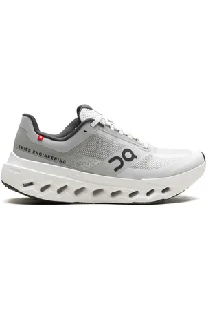 On Running Cloudsurfer sneakers