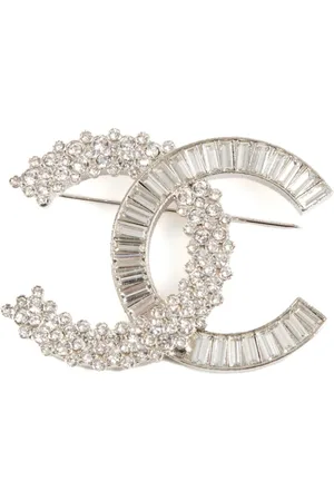 CHANEL 2000s CC brooch