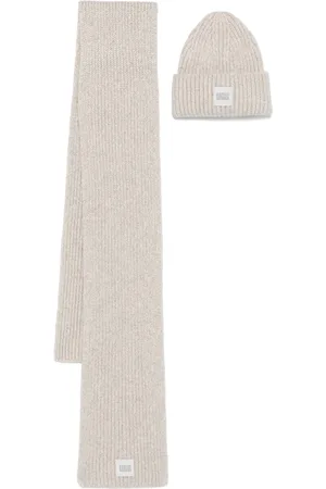 UGG Chunky rib knit scarf and beanie set