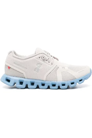 On Running Cloud 5 running sneakers
