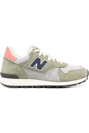 New Balance 475 sneakers