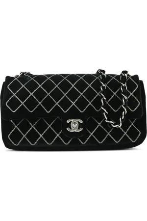 CHANEL 2005s East West shoulder bag