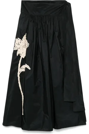 Co.go Floral-embroidery maxi skirt