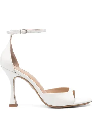 Lola Cruz 100mm Kumala sandals