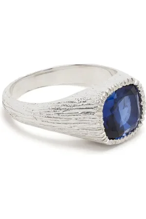 Bleue Burnham Natures Smile signet ring