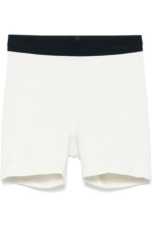On Running Pace Tights shorts