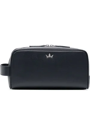 Roderer Award wash bag