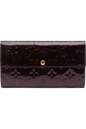 LOUIS VUITTON 2011 Monogram Vernis Sarah Wallet long wallets