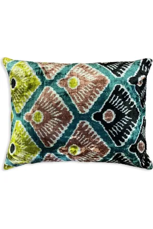 Les-Ottomans Shell velvet cushion (50cm x 40cm)