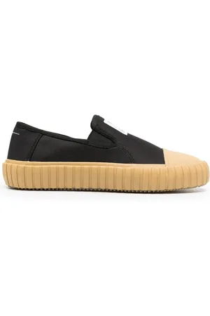Maison Margiela Contrast-toe flat sneakers