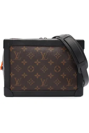 LOUIS VUITTON 2018 Soft Trunk shoulder bag