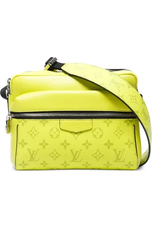 LOUIS VUITTON 2019 Taigarama Outdoor Messenger bag