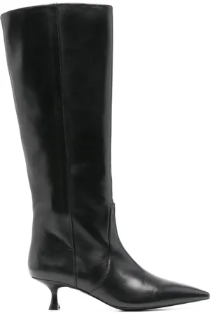 Stuart Weitzman 50mm Naomi boots