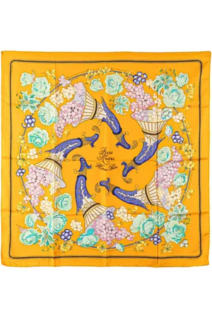 Hermès 20th Century Fleurs et Raisins Matsuzakaya Silk Scarf scarves