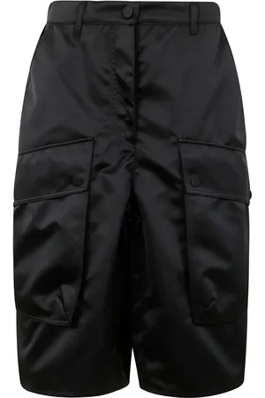 Nº21 Knee-length cargo shorts