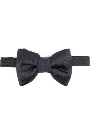 Tom Ford Polka-dot bow tie