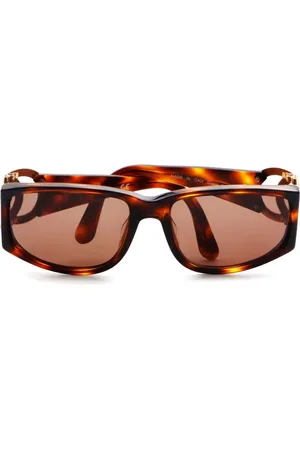 CHANEL 2000s CC logo sunglasses