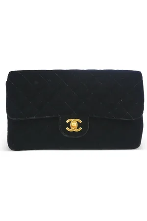 CHANEL 1995 velvet flap backpack