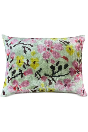 Les-Ottomans Flowers velvet cushion (50cm x 40cm)