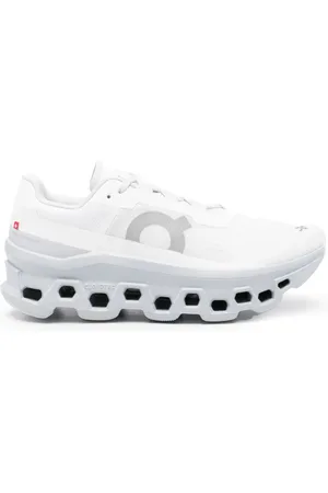 On Running Cloudmonster sneakers