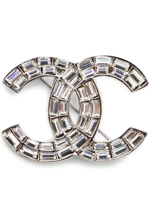CHANEL 2001 CC logo brooch