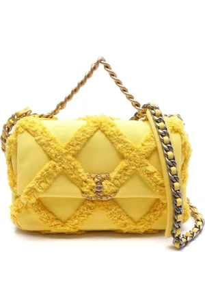 CHANEL X 2020-2021s medium 19 Canvas Flap shoulder bag