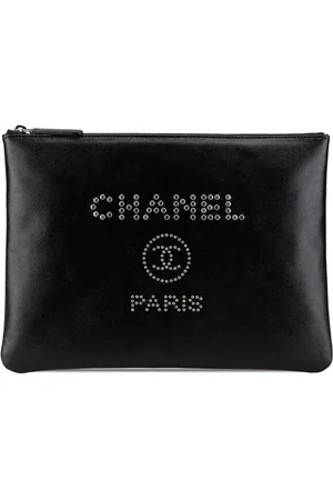 CHANEL 2018 Medium Caviar Deauville Studded O Case clutch bag