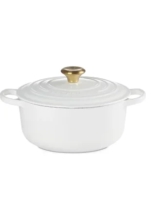 Le Creuset Cocotte cast iron casserole dish