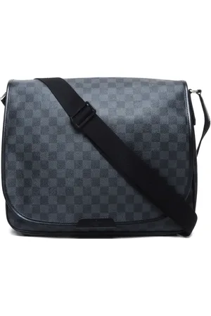 LOUIS VUITTON 2012 District PM shoulder bag