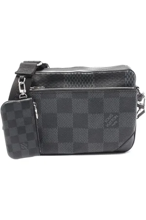 LOUIS VUITTON 2021 Trio crossbody bag