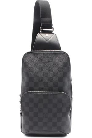 LOUIS VUITTON 2019 Avenue Sling bag