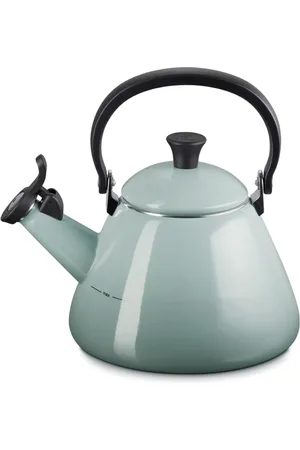 Le Creuset Ombr??-effect teapot