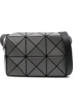 Issey Miyake Cuboid geometric-panelled shoulder bag
