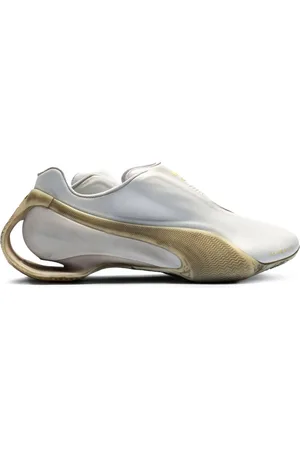 PUMA Levitation sneakers