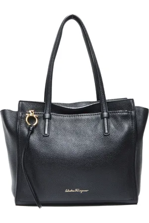 Salvatore Ferragamo 2015-2024s Amy shoulder bag