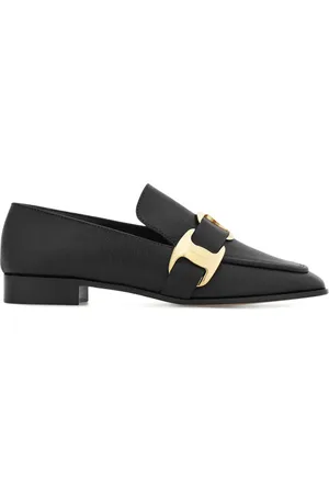 Salvatore Ferragamo Vara leather loafers