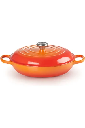 Le Creuset Signature cast iron casserole (40.2cm)