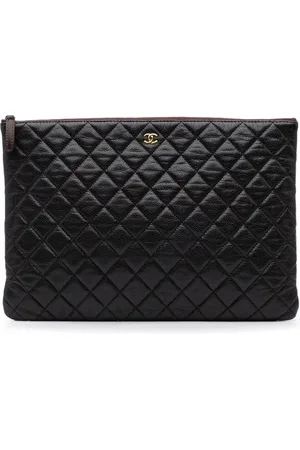CHANEL 2013-2014 Large Quilted Caviar O Case clutch bag