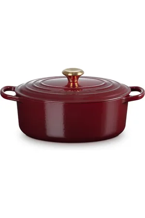 Le Creuset Signature cast iron casserole (37cm)
