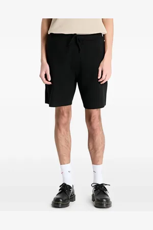HUGO BOSS Logo-embroidered shorts