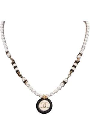 CHANEL 20th Century Plated Faux Pearl CC Pendant Necklace costume necklace