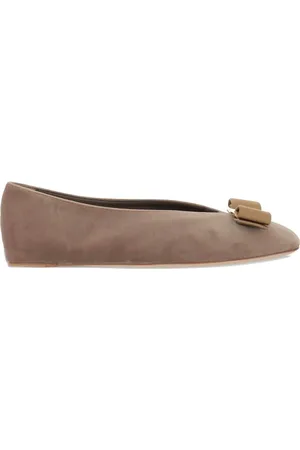 Salvatore Ferragamo Suede ballerina shoes