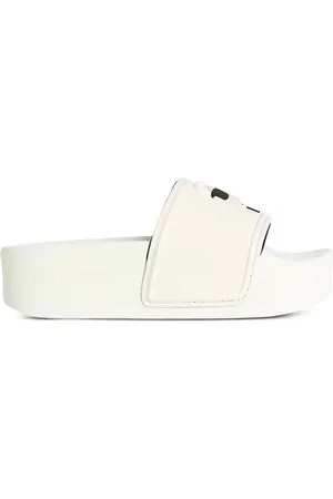 Karl Lagerfeld Ikon Kondo pool slides