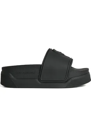 Karl Lagerfeld Ikon Kondo pool slides