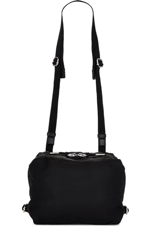 Givenchy Pandora Small Bag in - . Size all.
